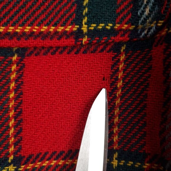 Vintage Pendleton Heavy Wool Shirt Jacket Mens Medium Red Tartan Plaid Relaxed - Picture 5 of 16